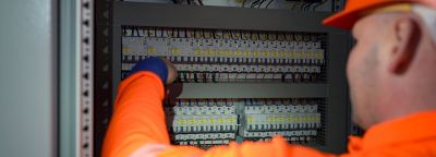 Service und Wartung (Slide)